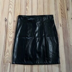 NWT Fashion Nova Caribell Faux Leather Mini Skirt Black Size Large Biker Tight